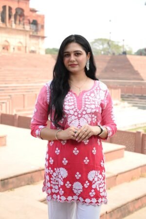 Crepe-3d-short-kurti-shaded.jpeg Crepe 3d short kurti shaded