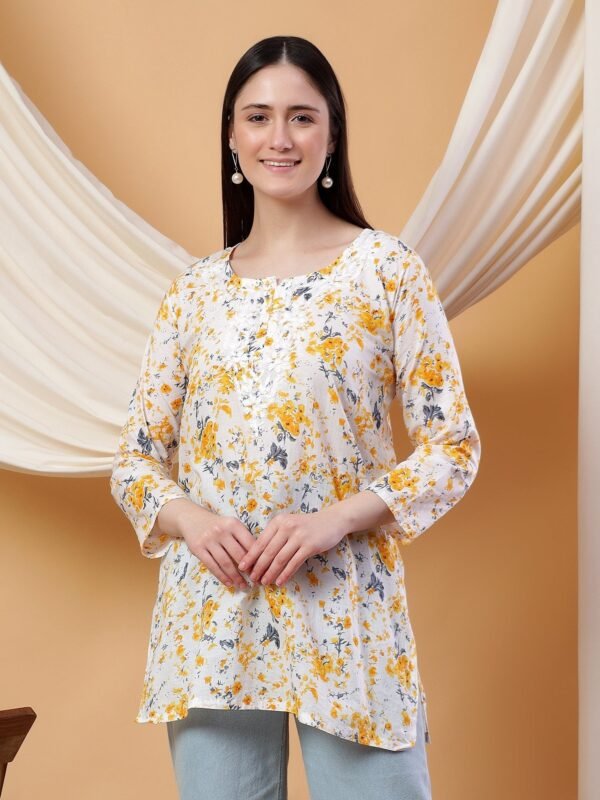 Hina Chikankari Rayon Kurta